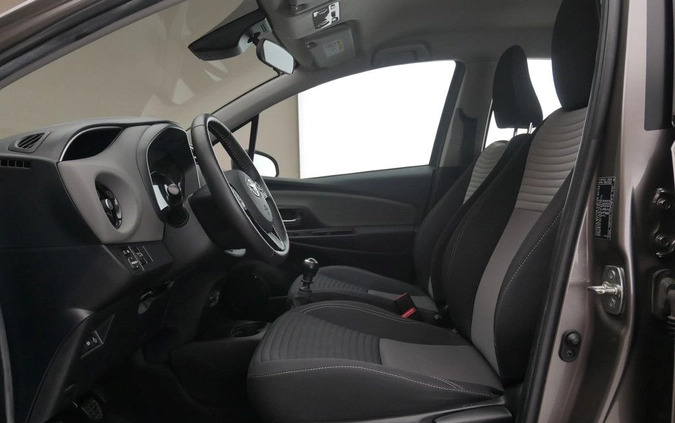 Toyota Yaris cena 56899 przebieg: 78122, rok produkcji 2020 z Warszawa małe 154